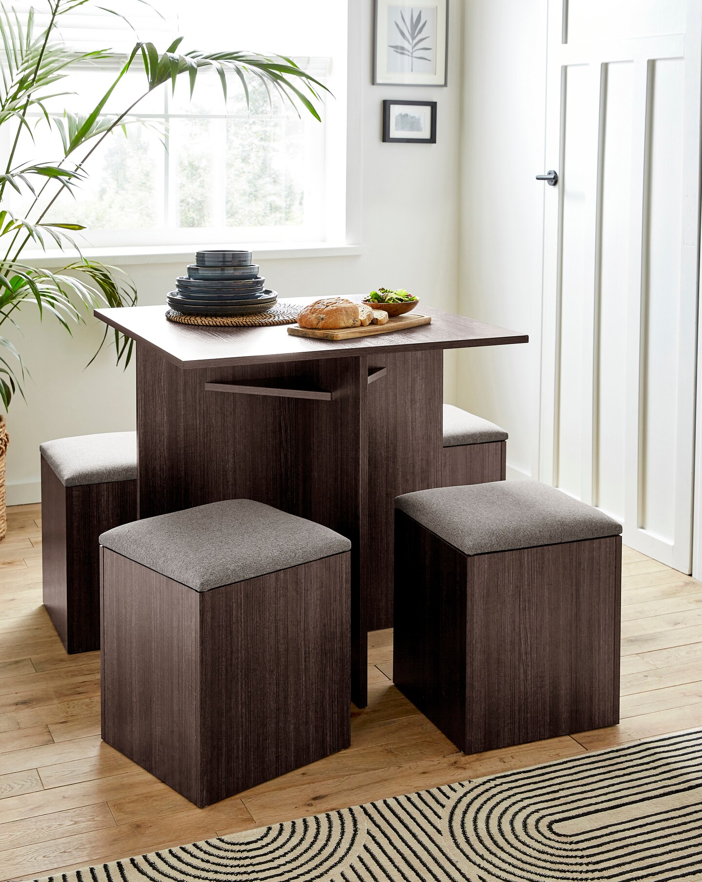 Baxter dining set with best sale storage ottoman